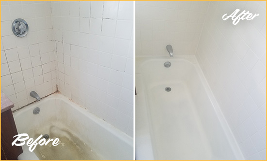 Before and After Picture of a Urbana Bathtub Caulked to Repair Cracks